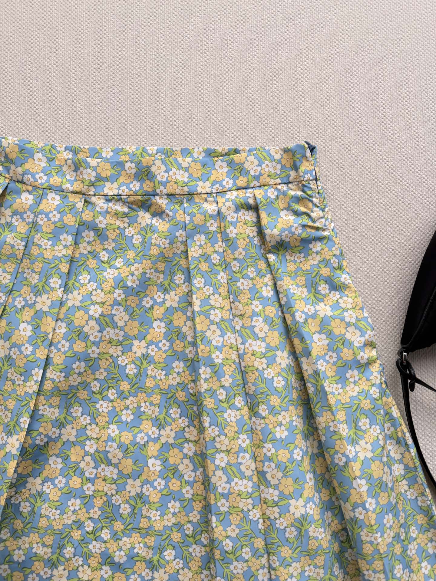 skirts and dresses